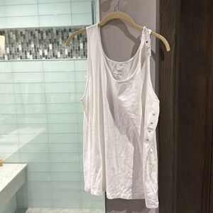 Sonoma New! White Tank